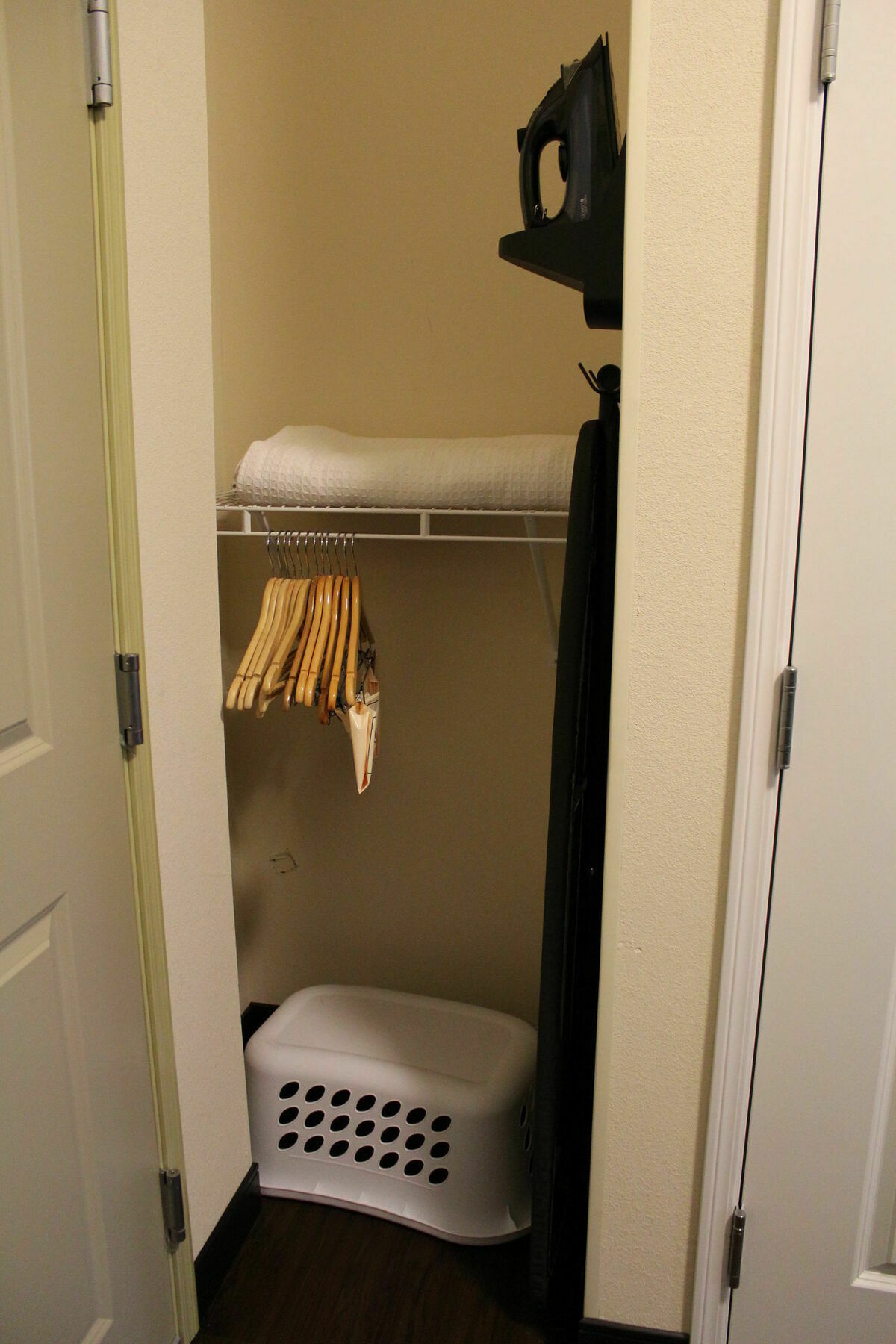 Candlewood Suites Morgantown-Univ West Virginia By Ihg Westover Ngoại thất bức ảnh